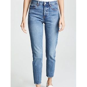 Levi’s Wedgie Icon jeans